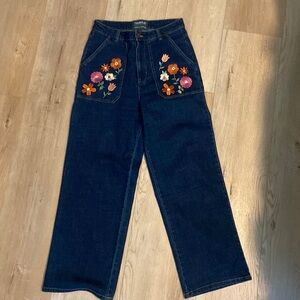 Princess Highway X ModCloth Embroidered Flowers High Rise Ankle Jeans Size 10